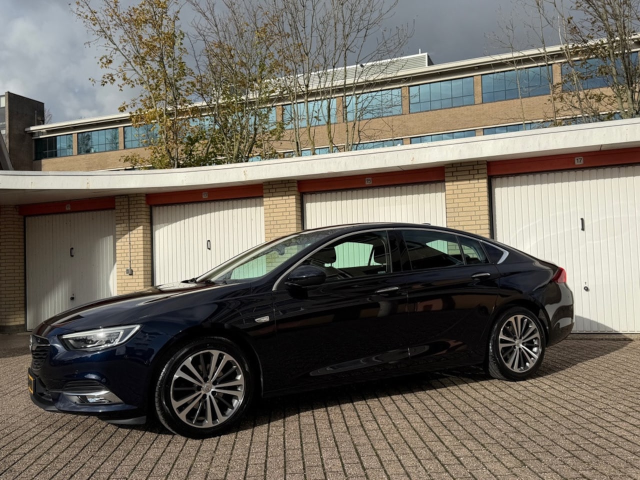 Opel Insignia Grand Sport - 1.5 Turbo Innovation 1.5 Turbo Innovation - AutoWereld.nl