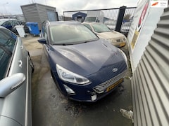 Ford Focus Wagon - 1.5 EcoBlue Trend Edition Business (Motor Defect )