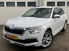 Skoda Kamiq - 1.0 TSI Style trekhaak afneembaar/automaat/camera/lane assist/led/front assist/alarm/carpl