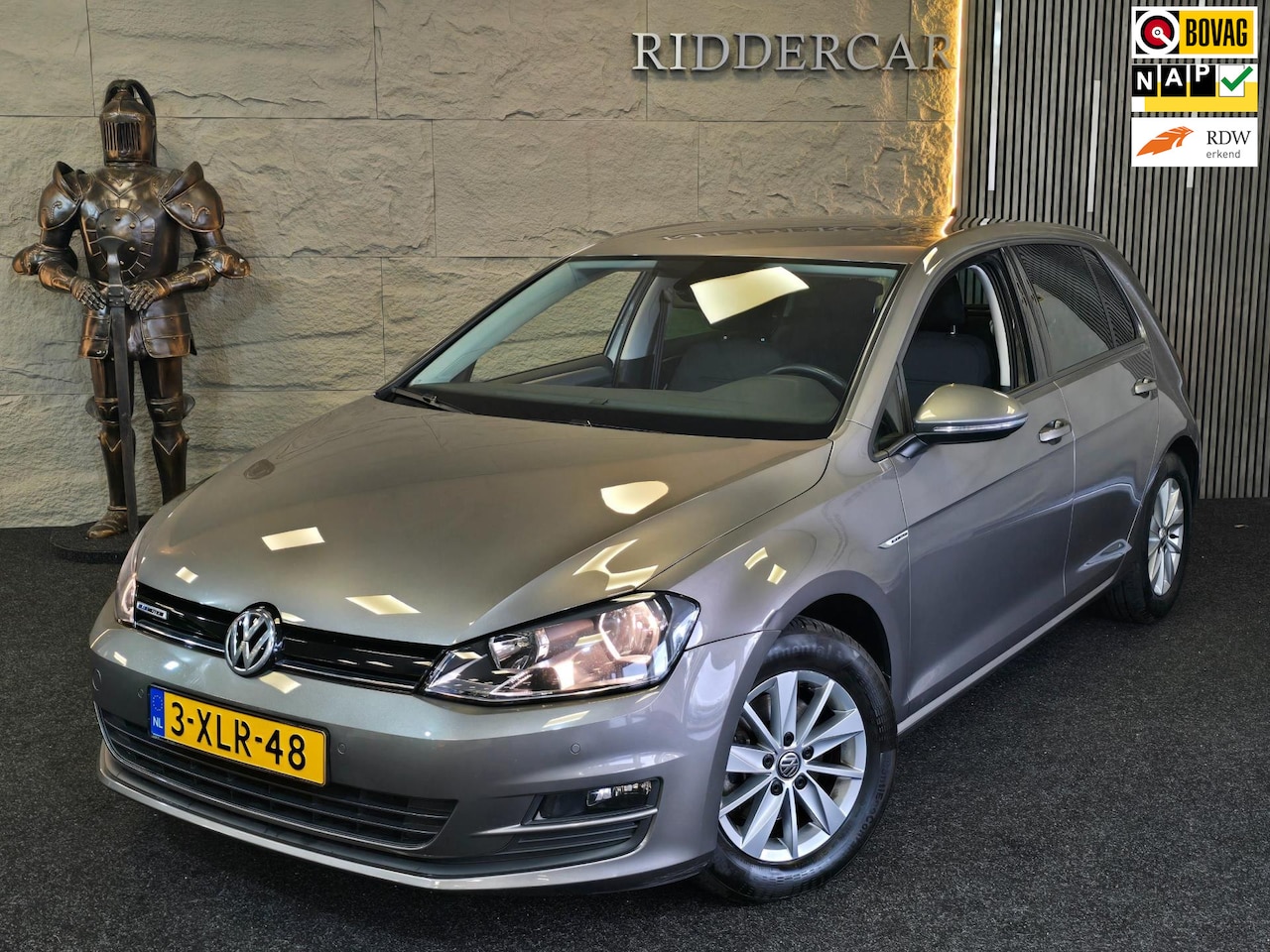Volkswagen Golf - 1.6 TDI Comfortline BlueMotion|GARANTIE|NAP|2E EIG|CRUISE|NAVI| - AutoWereld.nl