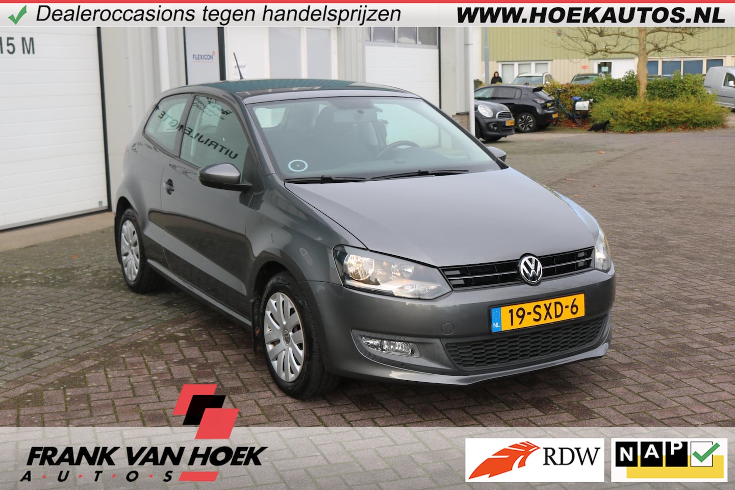 Volkswagen Polo - 1.4-16V Comfortline Automaat 1e Eigenaar - AutoWereld.nl