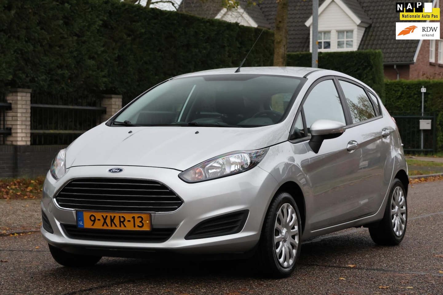 Ford Fiesta - 1.0 Style | NAVI | AIRCO | 5-DEURS | NAP | MOOIE GOED ONDERHOUDEN AUTO | - AutoWereld.nl