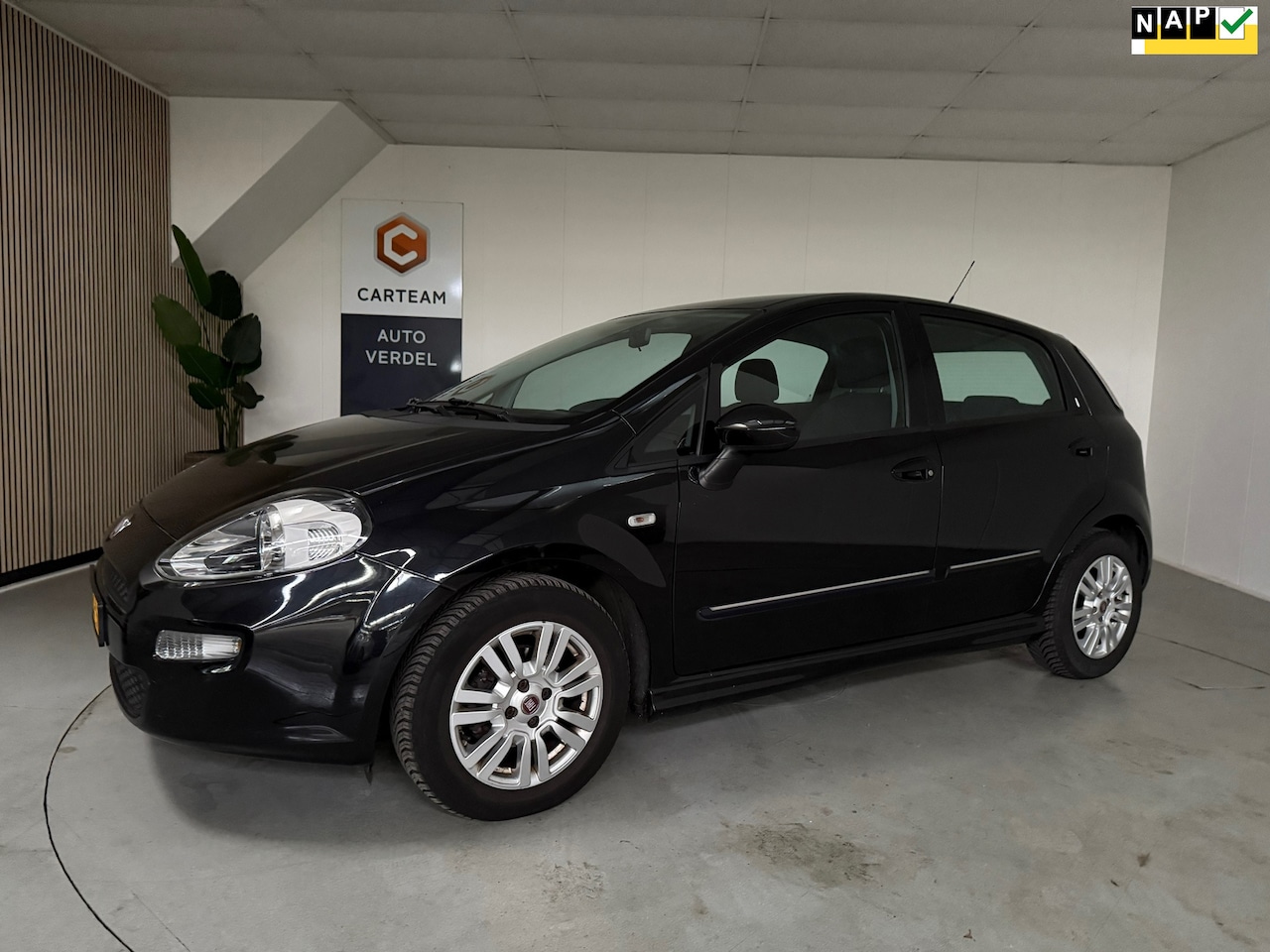 Fiat Punto Evo - 0.9 TwinAir Street Airco, LMV, Trekhaak - AutoWereld.nl