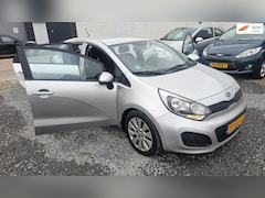 Kia Rio - 1.2 CVVT Comfort Pack ZEER netjes