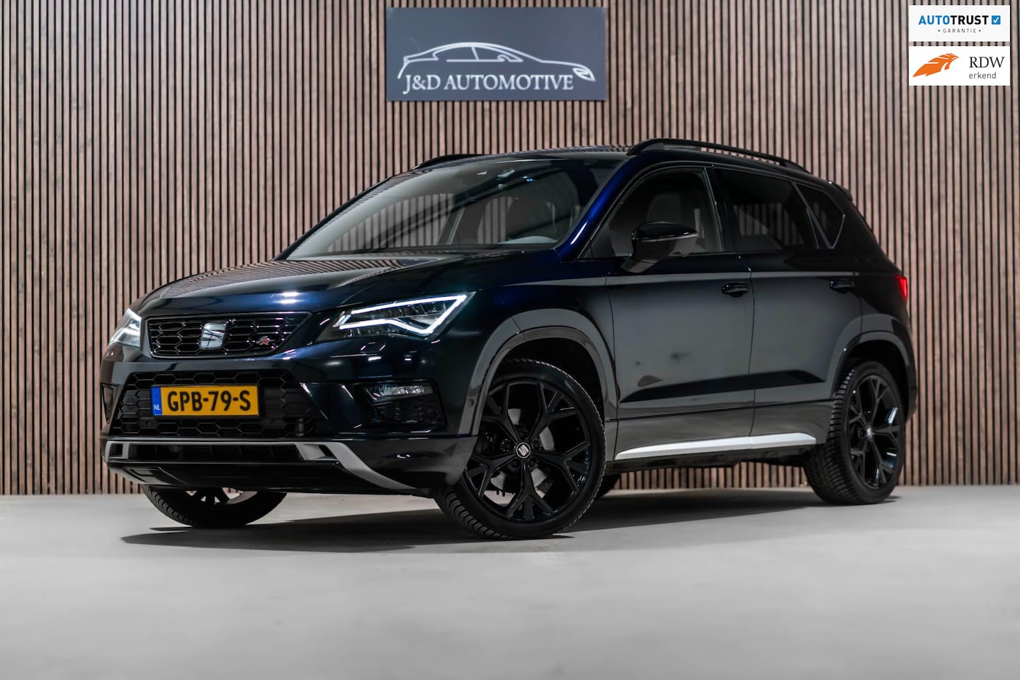 SEAT Ateca - 1.5 TSI FR Black edition DSG PANO LED - AutoWereld.nl
