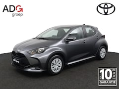 Toyota Yaris - 1.5 Hybrid 115 Comfort | Nieuwe Auto | Apple Carplay & Android Auto | Achteruitrijcamera |