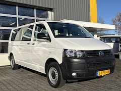 Volkswagen Transporter Kombi - 2.0 TDI L2H1 8-persoons BTW en BPM vrij Airco Cruise control Navigatie PDC 1e eigenaar Eur