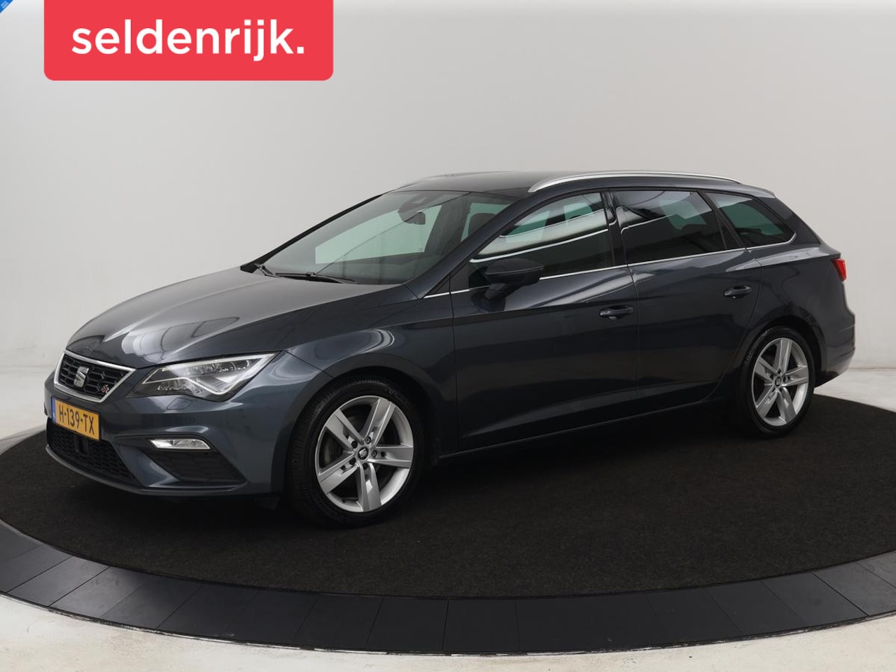 SEAT Leon - 1.5 TSI FR Ultimate Edition | Stoelverwarming | Carplay | Beats Pack | Adaptive cruise | S - AutoWereld.nl