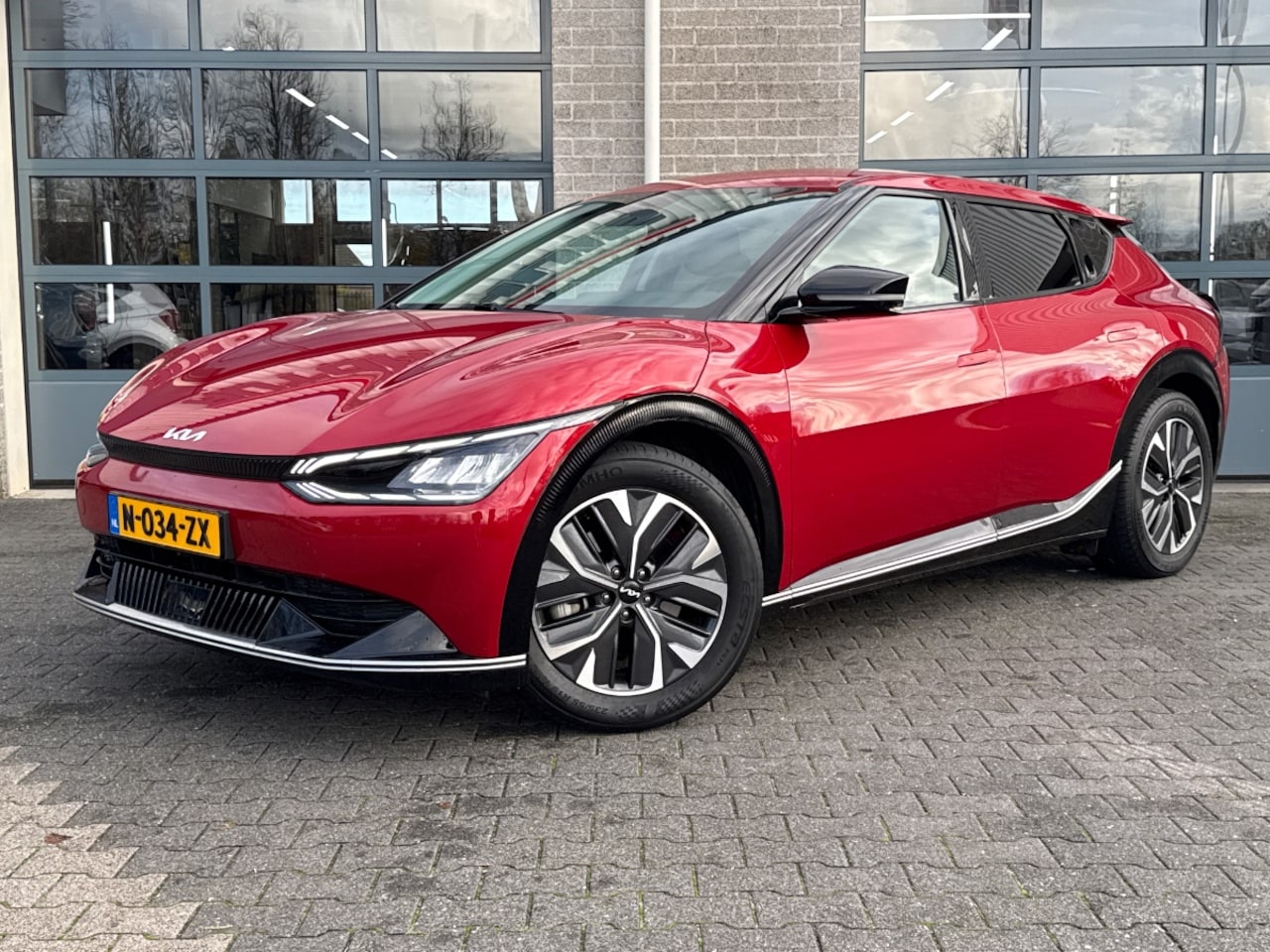 Kia EV6 - Plus 77.4 kWh | AFN.TREKHAAK | LEDER | - AutoWereld.nl