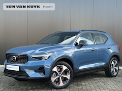 Volvo XC40 - 2.0 B4 Plus Dark Adaptieve Cruise Control / BLIS / Eekr. stoelverstelling / Stoel-, stuur