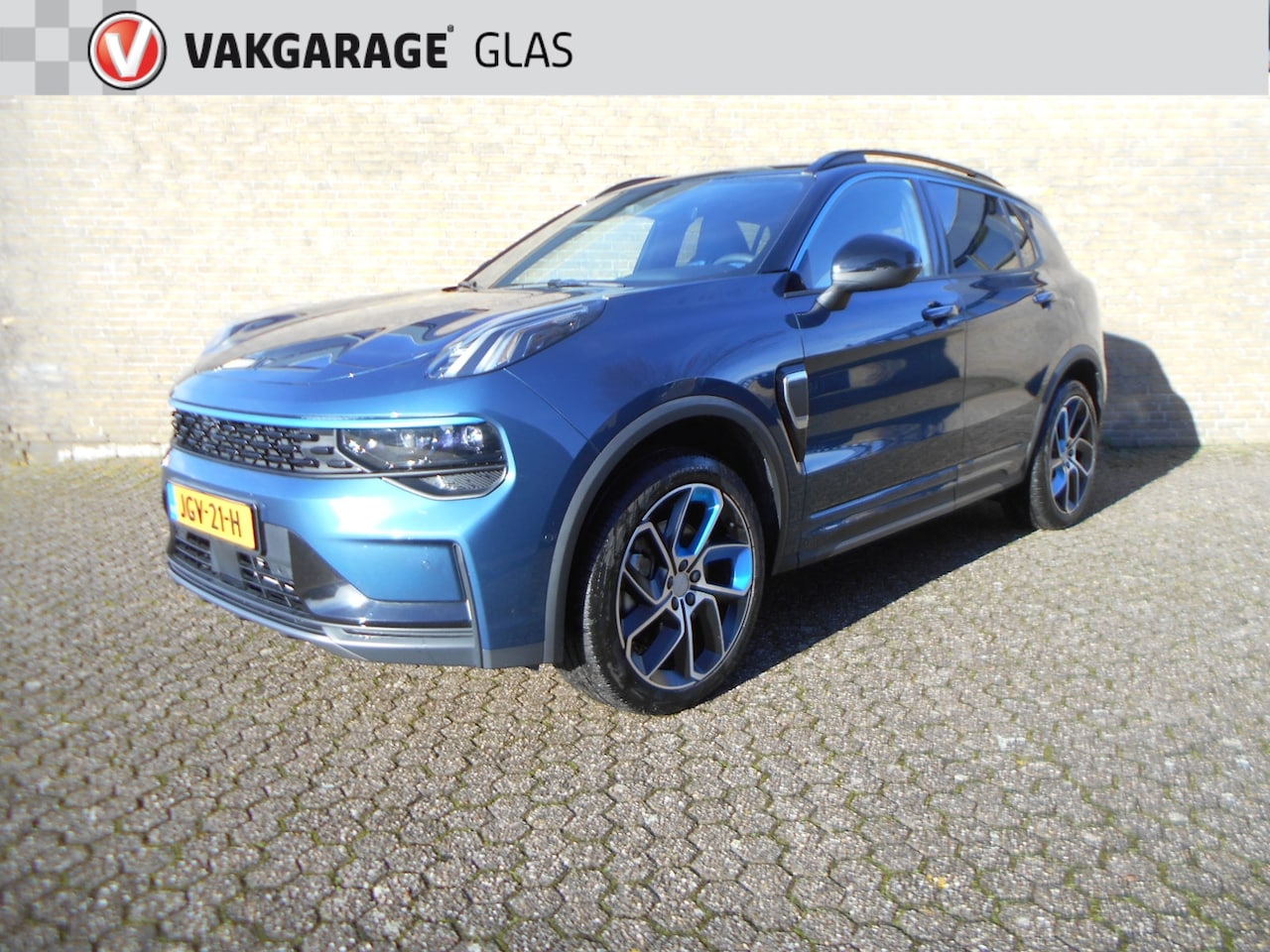 Lynk & Co 01 - 1.5TD 261pk PHEV Camera / Panodak / Apple carplay - AutoWereld.nl