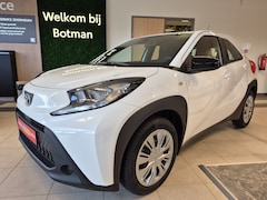 Toyota Aygo X - 1.0 VVT-i MT Play | NIEUW | ACTIEPRIJS | DECEMBER RIJDEN | Cruise control adaptief | DAB |