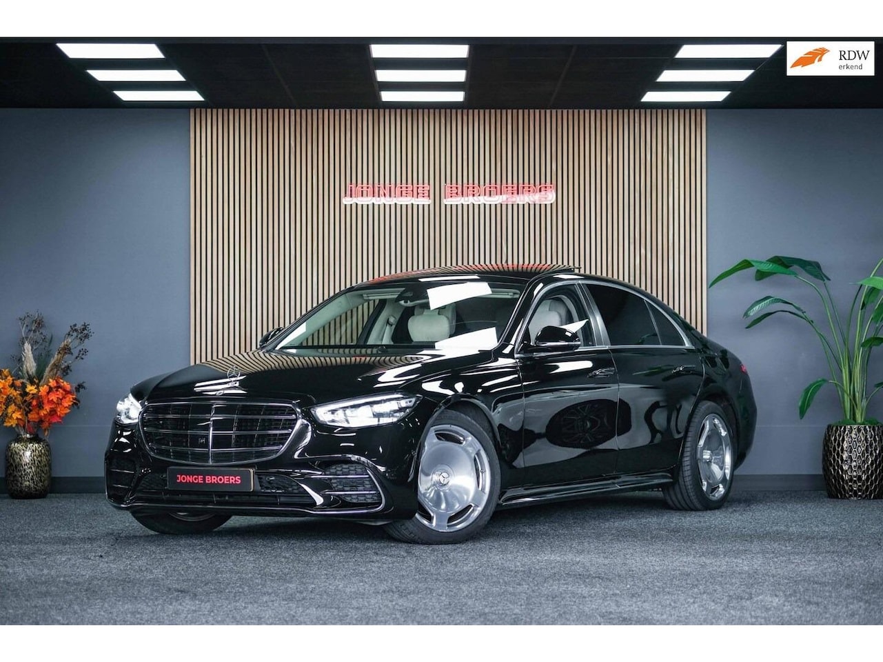 Mercedes-Benz S-klasse - 580 e Lang AMG Line |Burmester 3D|4-Wiel besturing - AutoWereld.nl