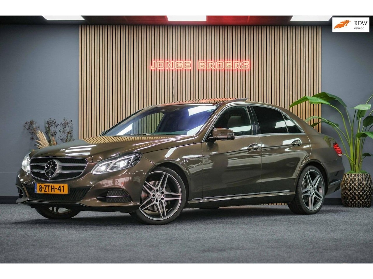 Mercedes-Benz E-klasse - 350 BlueTEC Prestige Avantgarde 350 BlueTEC Prestige Avantgarde - AutoWereld.nl