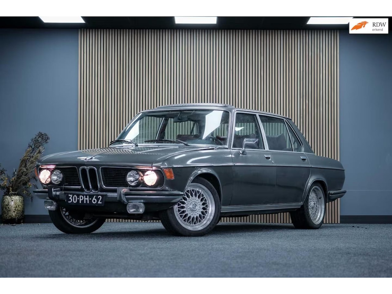 BMW 2.5 / 2.8 / 3.0 - 3.3 Li | Automatic - AutoWereld.nl