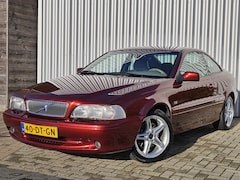Volvo C70 Coupé - 2.3 T-5 Luxury /1e Eigenaar/Dealer Onderhouden