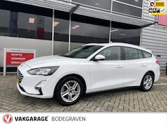 Ford Focus Wagon - 1.0 EcoBoost Trend Edition Business / comfort stoelen / camera
