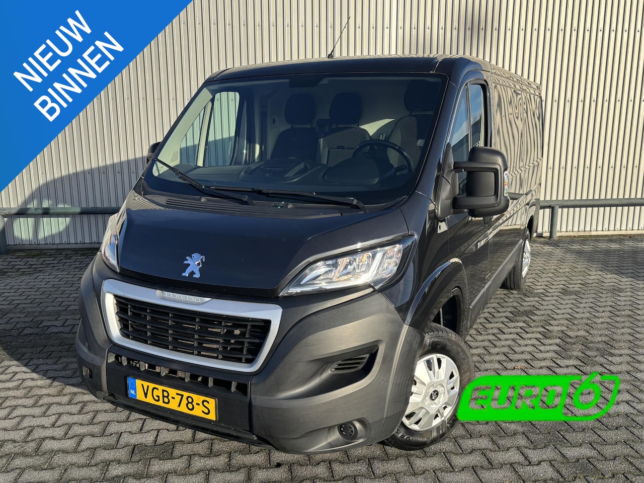 Peugeot Boxer - 330 2.2 BlueHDi 140 L2H1*A/C*CRUISE*NAVI*HAAK*3PER - AutoWereld.nl