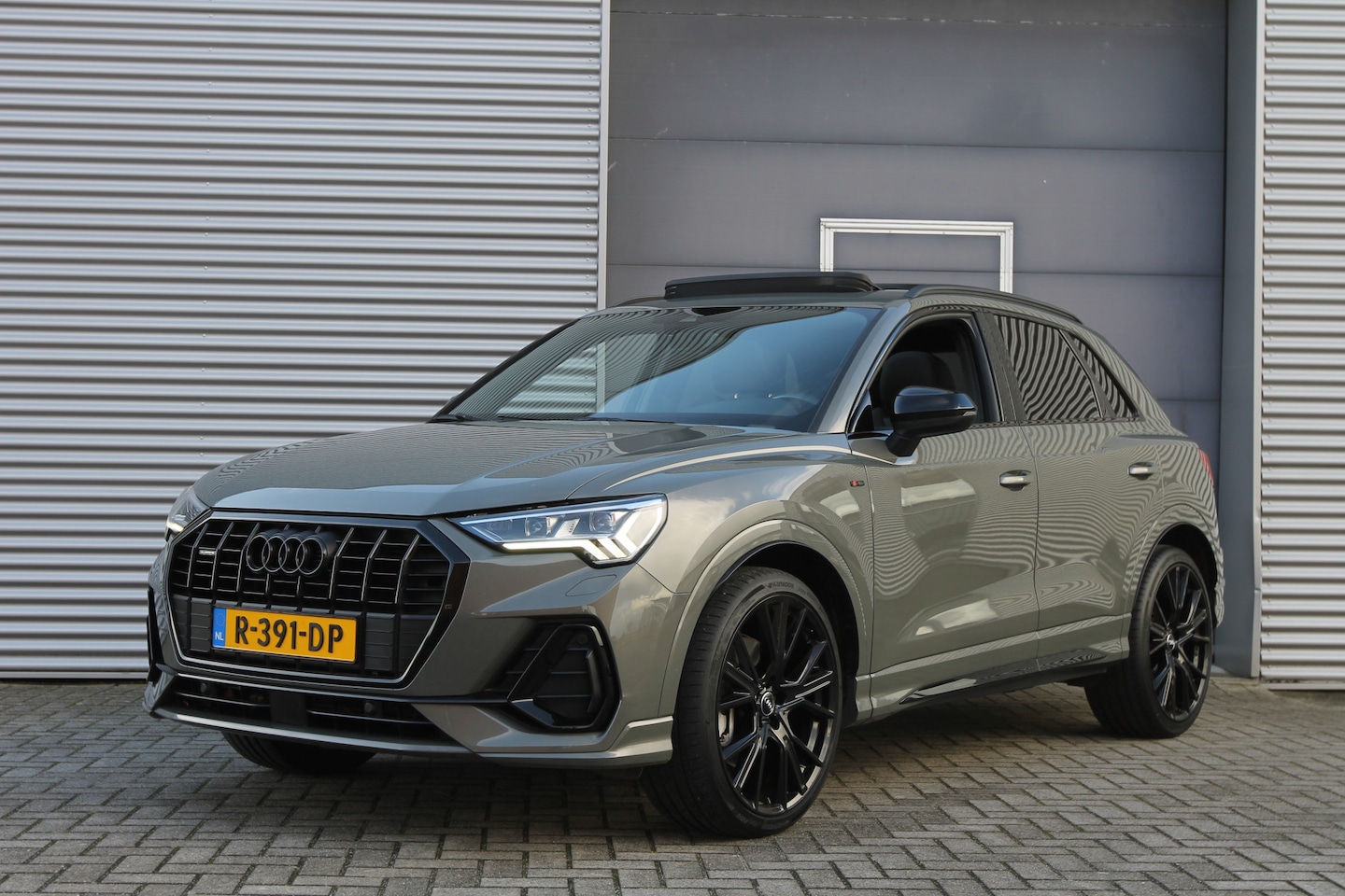 Audi Q3 - 40 TFSI quattro S Line edition one I Aut. I 191 PK I Leder I Pano.dak I B&O Audio I ACC - AutoWereld.nl