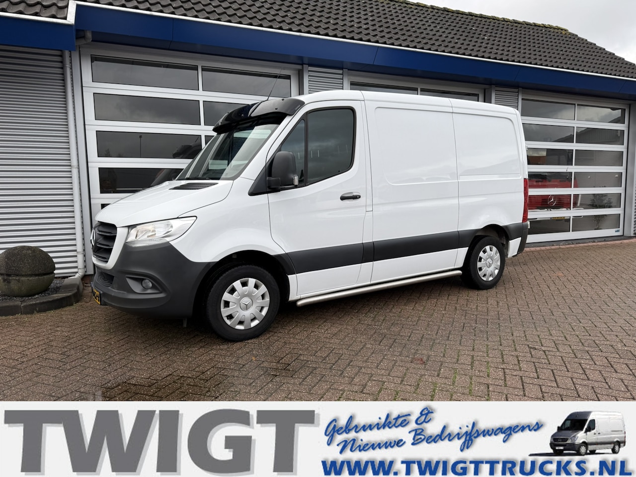 Mercedes-Benz Sprinter - 211 2.2 CDI L1H1 7"MBUX/Navi/Camera - AutoWereld.nl