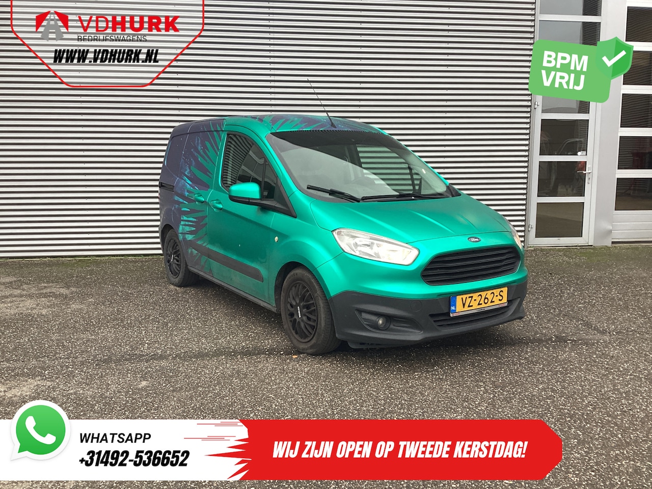 Ford Transit Courier - 1.5 TDCI Trend BPM VRIJ! NL Auto/ 2xSchuifdeur/ Climate/ Trekhaak/ Betimmerd - AutoWereld.nl