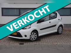 Toyota Aygo - 1.0 VVT-i Now /1e eigenaar/ Dealer onderhouden/ NL auto/