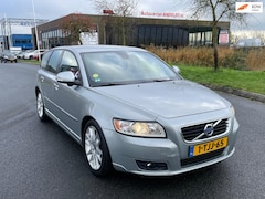 Volvo V50 - 1.6 D2 S/S Summum, Trekhaak, Navi, Pdc, Leder, Stoelverw, Cruise/Climate control