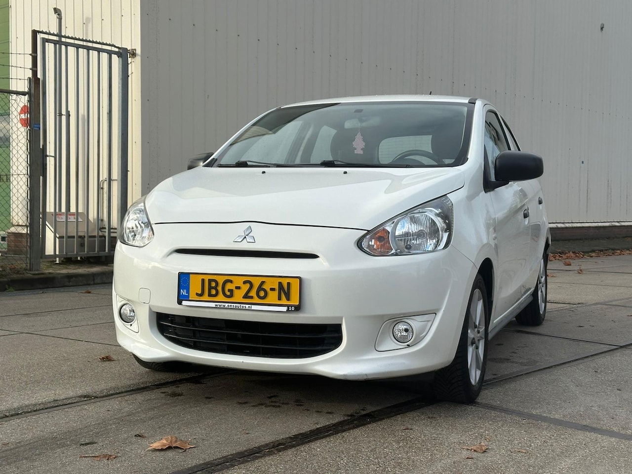 Mitsubishi Space Star - 1.0 Entry 2015 Airco 5drs Apk WIT - AutoWereld.nl