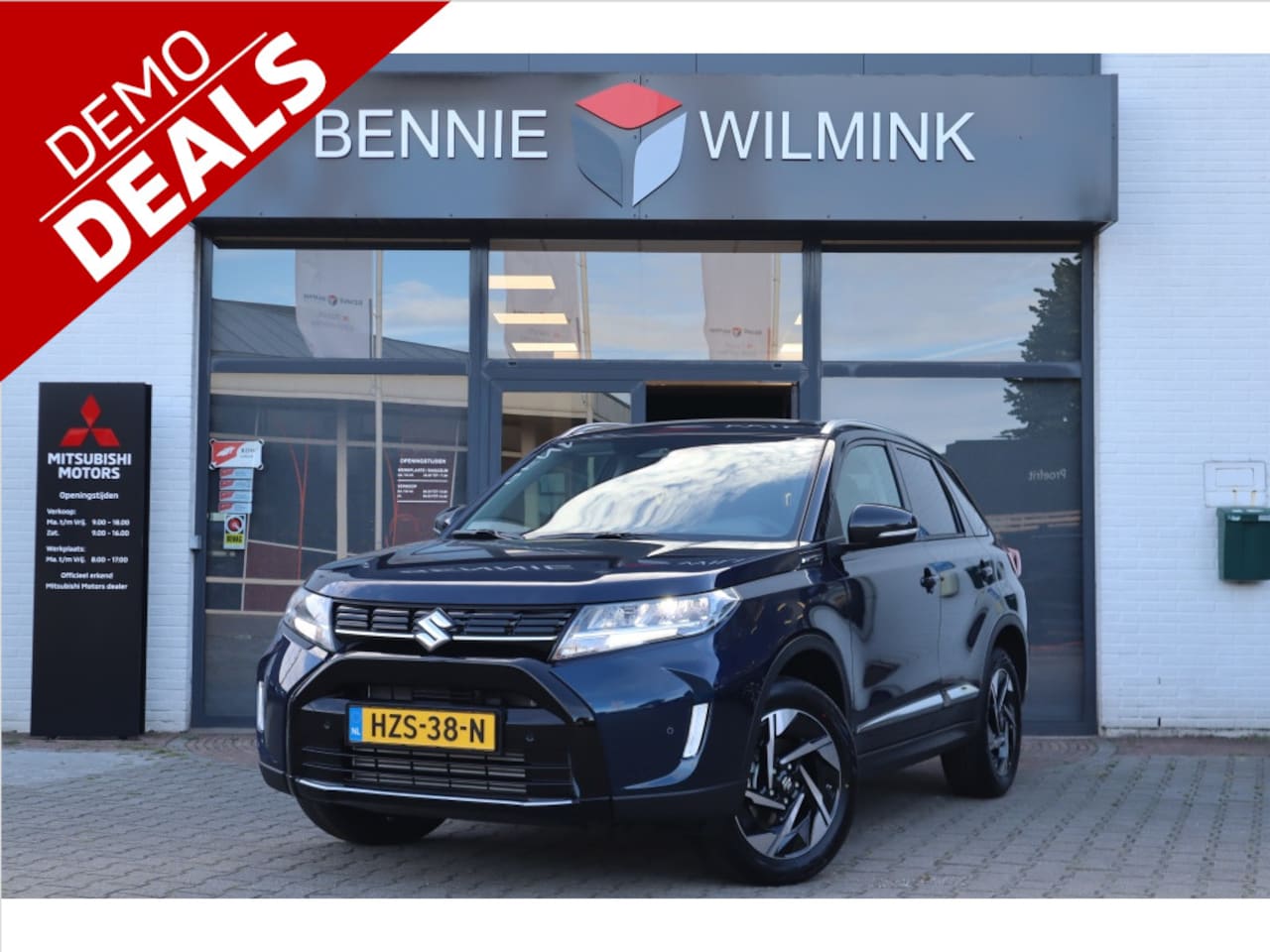Suzuki Vitara - 1.4 BoosterJet Style Hybrid AdaptiveCruise/Apple/AndroidAuto Dem - AutoWereld.nl