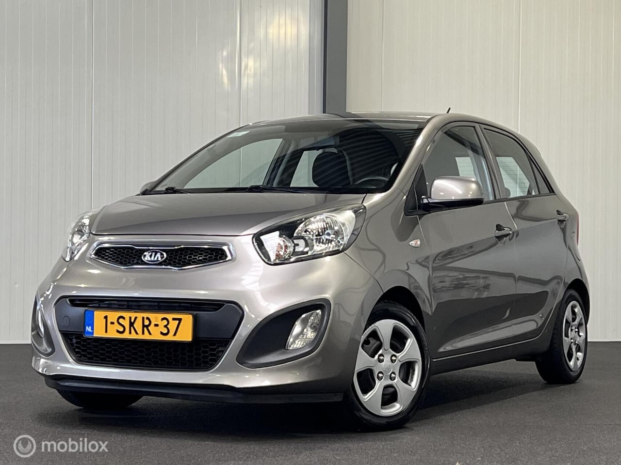 Kia Picanto - 1.0 CVVT ISG Comfort Pack 5-drs [ NAP airco navigatie ] - AutoWereld.nl