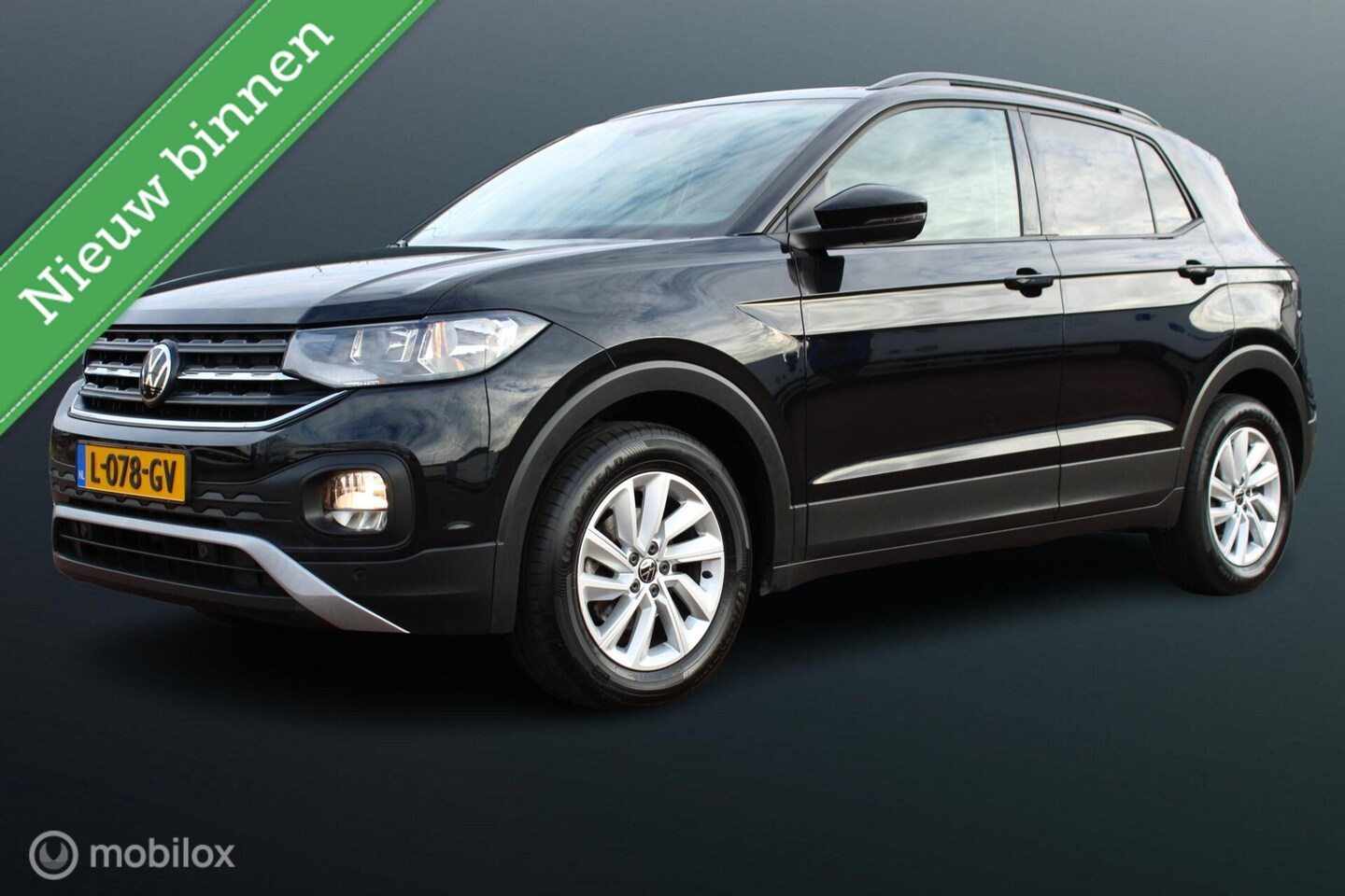 Volkswagen T-Cross - 1.0 TSI Life 1.0 TSI Life, Navi, Pdc voor + achter + Camera, Cruise, Airco, App connect, Donker glas - AutoWereld.nl