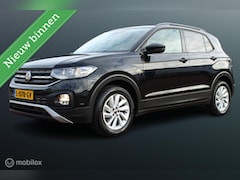 Volkswagen T-Cross - 1.0 TSI Life, Navi, Pdc voor + achter + Camera, Cruise, Airco, App connect, Donker glas