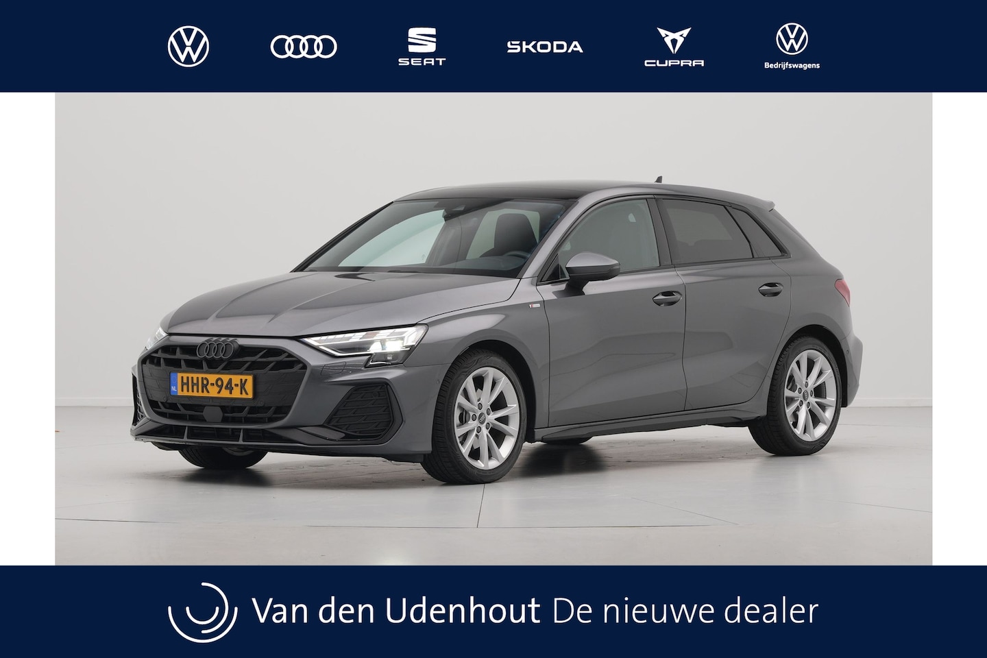 Audi A3 Sportback - 30 TFSI 110pk S-tronic S-line Trekhaak afneembaar Panorama Stoelverwarming Navigatie - AutoWereld.nl