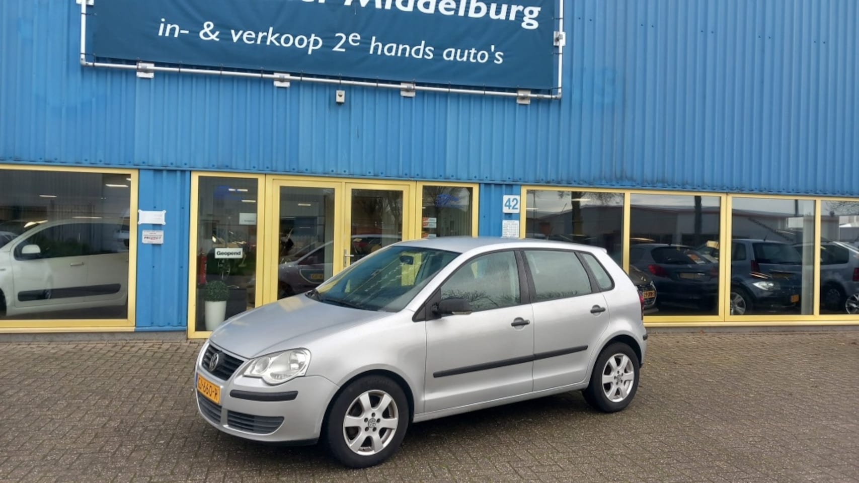Volkswagen Polo - 1.2-12V Comfortline 1.2-12V Comfortline - AutoWereld.nl