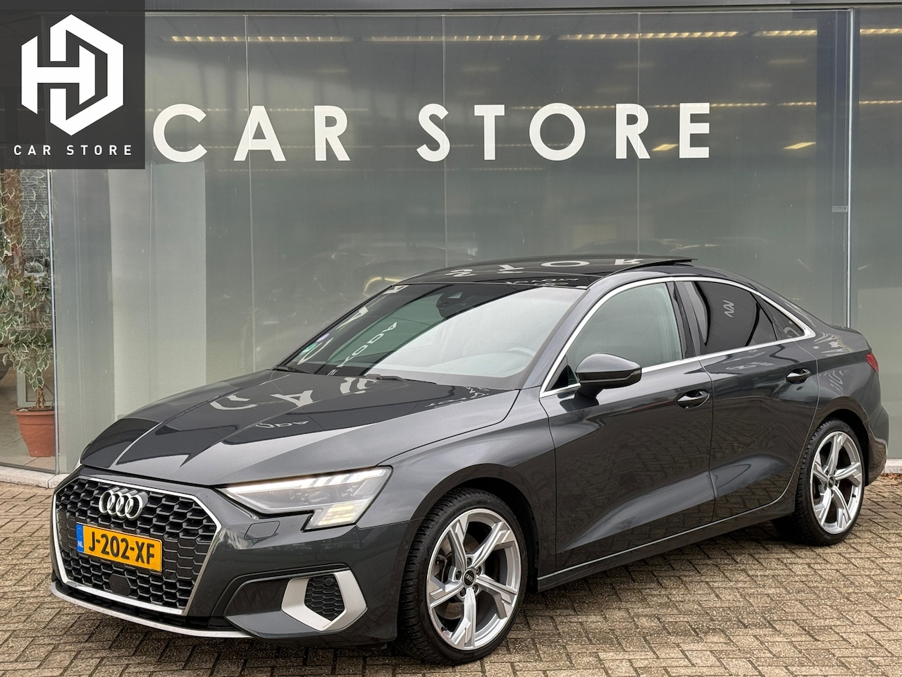 Audi A3 Limousine - 35 TFSI Edition One Pano|Matrix|B&O|Sportstoelen - AutoWereld.nl