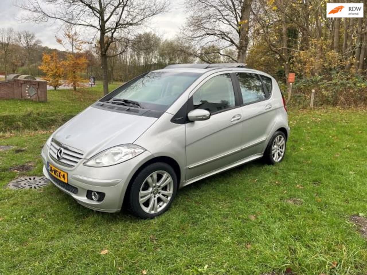 Mercedes-Benz A-klasse - 200 Elegance Automaat Panoramadak - AutoWereld.nl