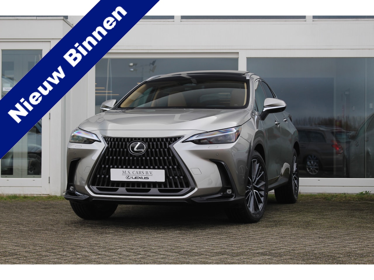 Lexus NX - 450h+ Plug-in Hybrid AWD President Line I Pano I Mark Lev. Full! - AutoWereld.nl