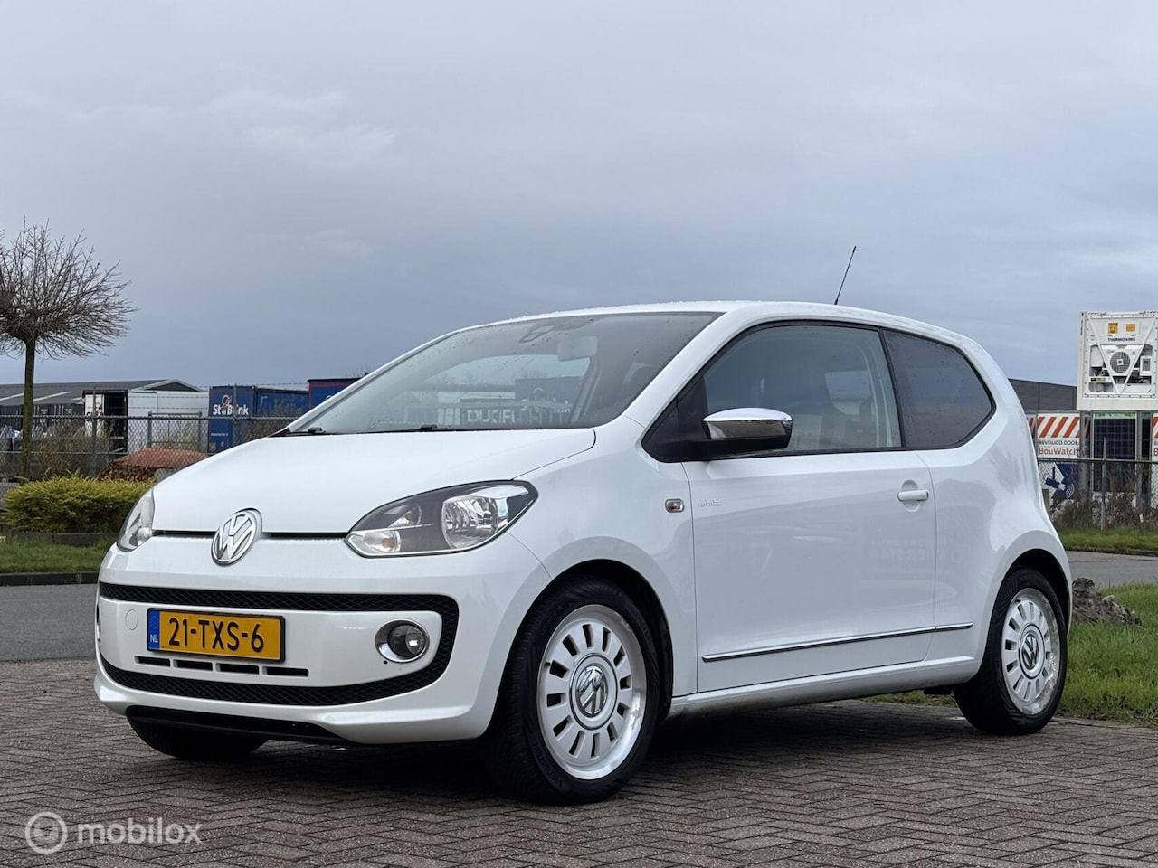 Volkswagen Up! - 1.0 move up! BlueMotion airco white up - AutoWereld.nl
