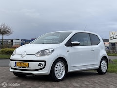 Volkswagen Up! - 1.0 move up BlueMotion airco white up