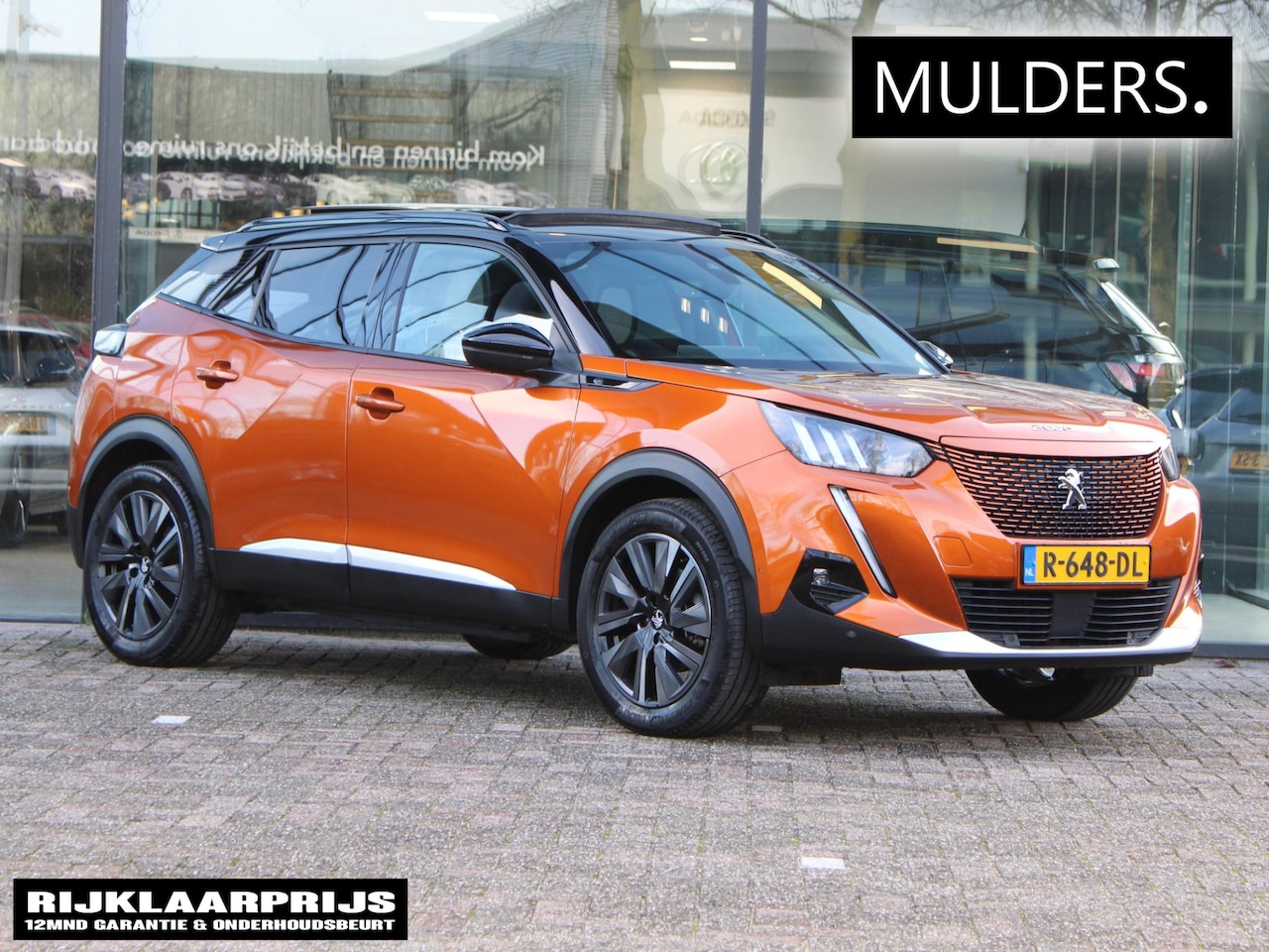 Peugeot e-2008 - EV GT Pack 50 kWh | Navi / Panoramadak / Camera - AutoWereld.nl