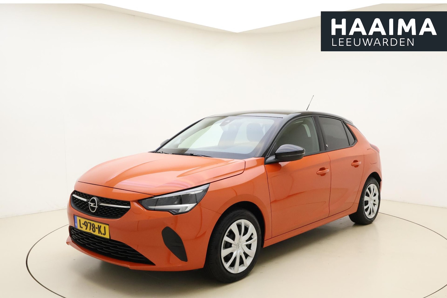 Opel Corsa-e - Edition 50 kWh | Navigatie | Weinig kilometers | Climate control | Cruise control | Zwart - AutoWereld.nl