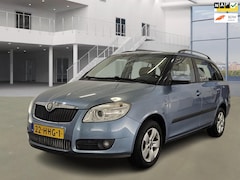 Skoda Fabia Combi - 1.6-16V Elegance|AUTOMAAT|NAVI|PSENSOR