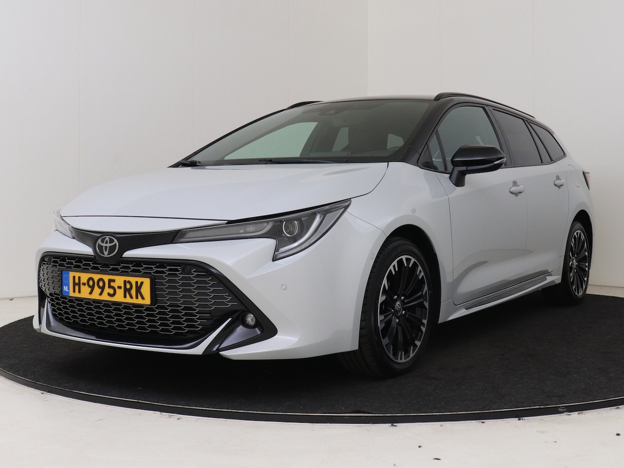 Toyota Corolla Touring Sports - 2.0 Hybrid GR-Sport | Dealer onderhouden | 1e eigenaar | Keurige auto! - AutoWereld.nl