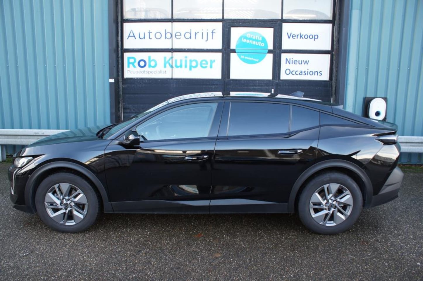Peugeot 408 - 1.2 Hybrid 136 e-DCS6 Allure 1.2 Hybrid 136 e-DCS6 Allure - AutoWereld.nl