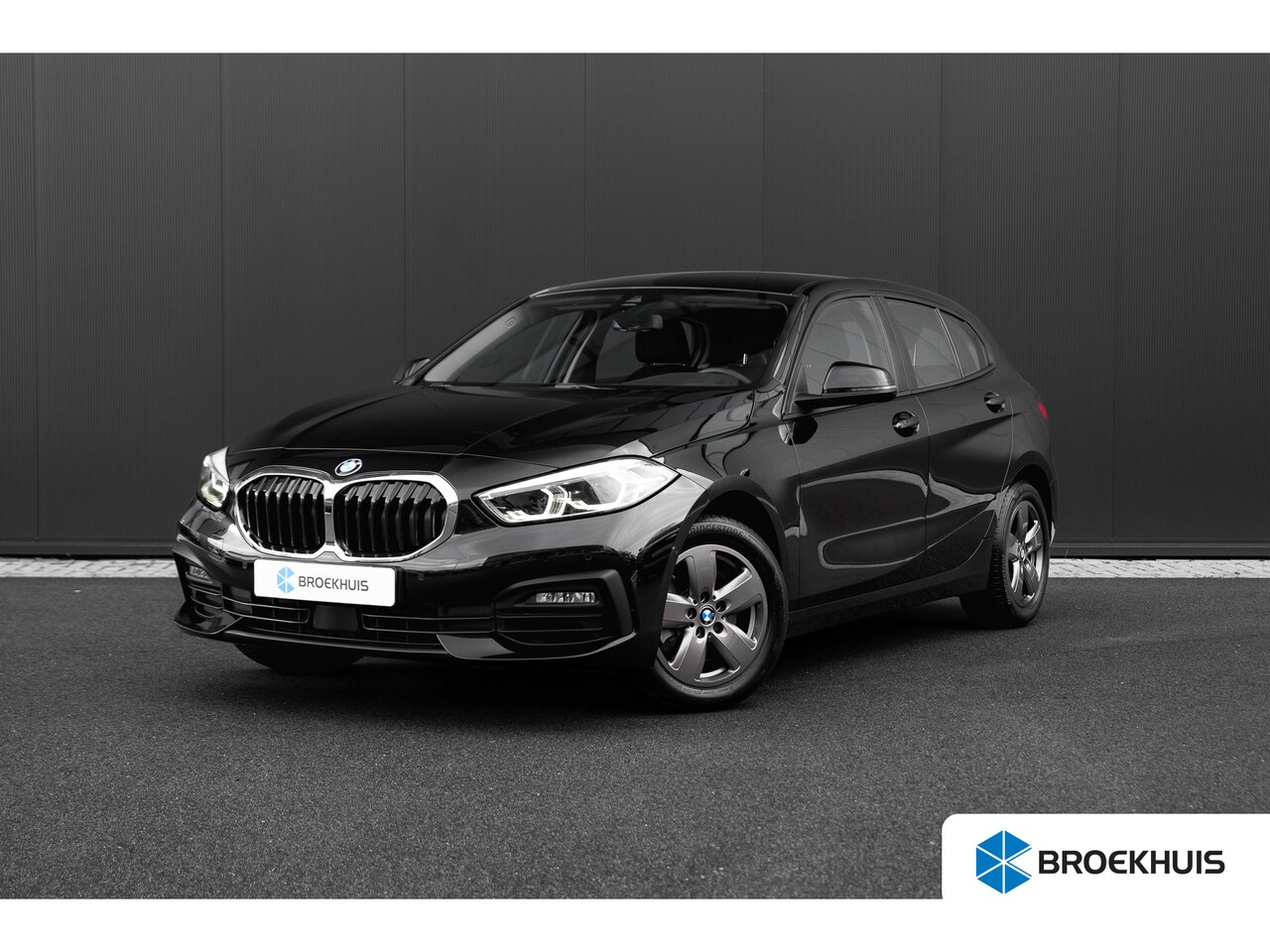 BMW 1-serie - 118i Executive Edition | Automaat | Carplay | Camera | Cruise Control - AutoWereld.nl