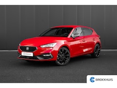 SEAT Leon - 1.4 TSI eHybrid 204pk PHEV FR Business Intense | 19"inch | Achteruitrijcamera | Stoelverwa