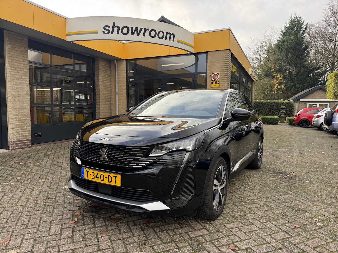 Peugeot 3008 - 1.6 HYbrid4 300PK Allure Pack Business 360Camera Carplay - AutoWereld.nl