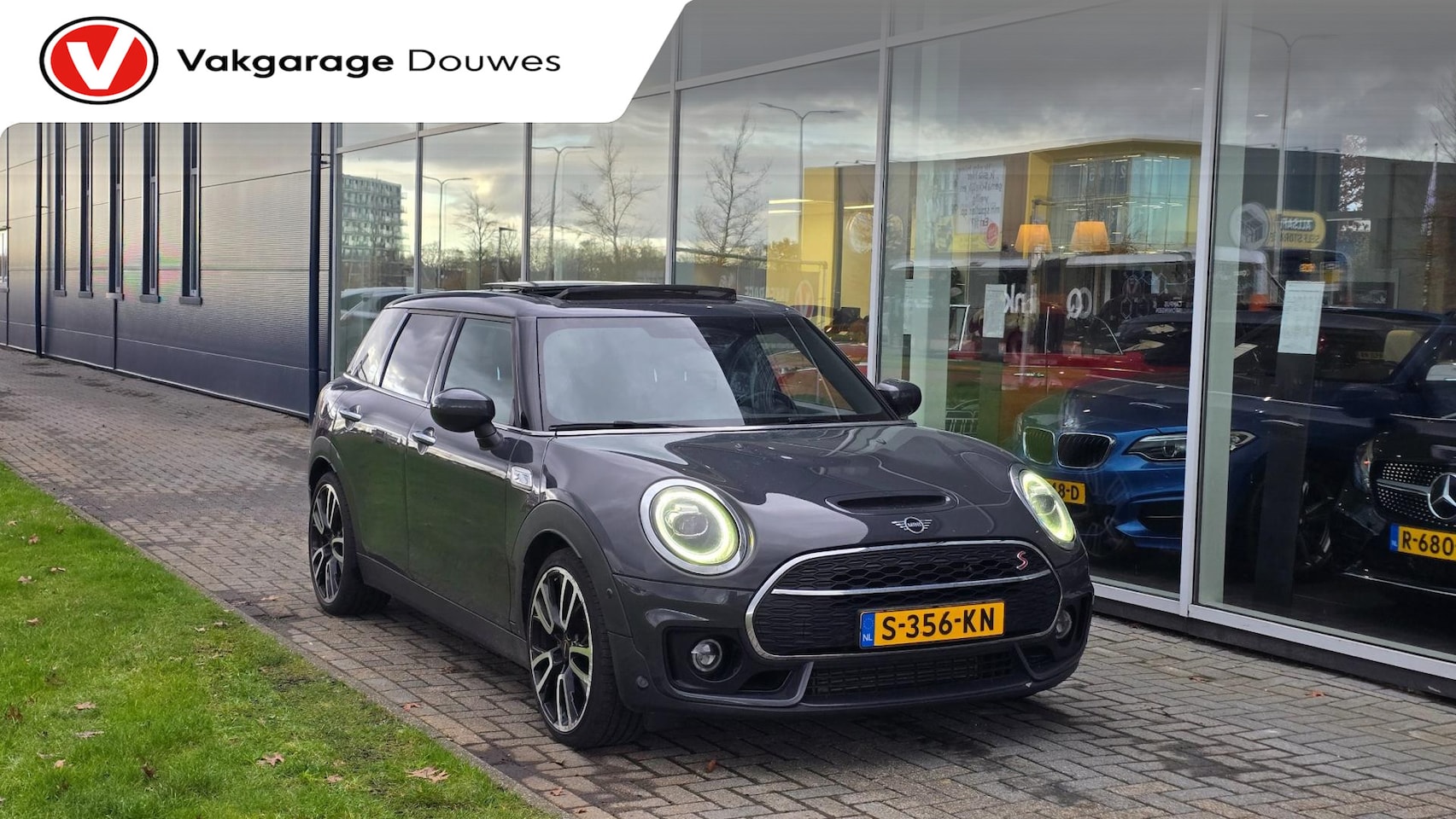 MINI Clubman - 2.0 Cooper S Knightsbridge Edition |Pano |ACC |Leder|Automaat - AutoWereld.nl
