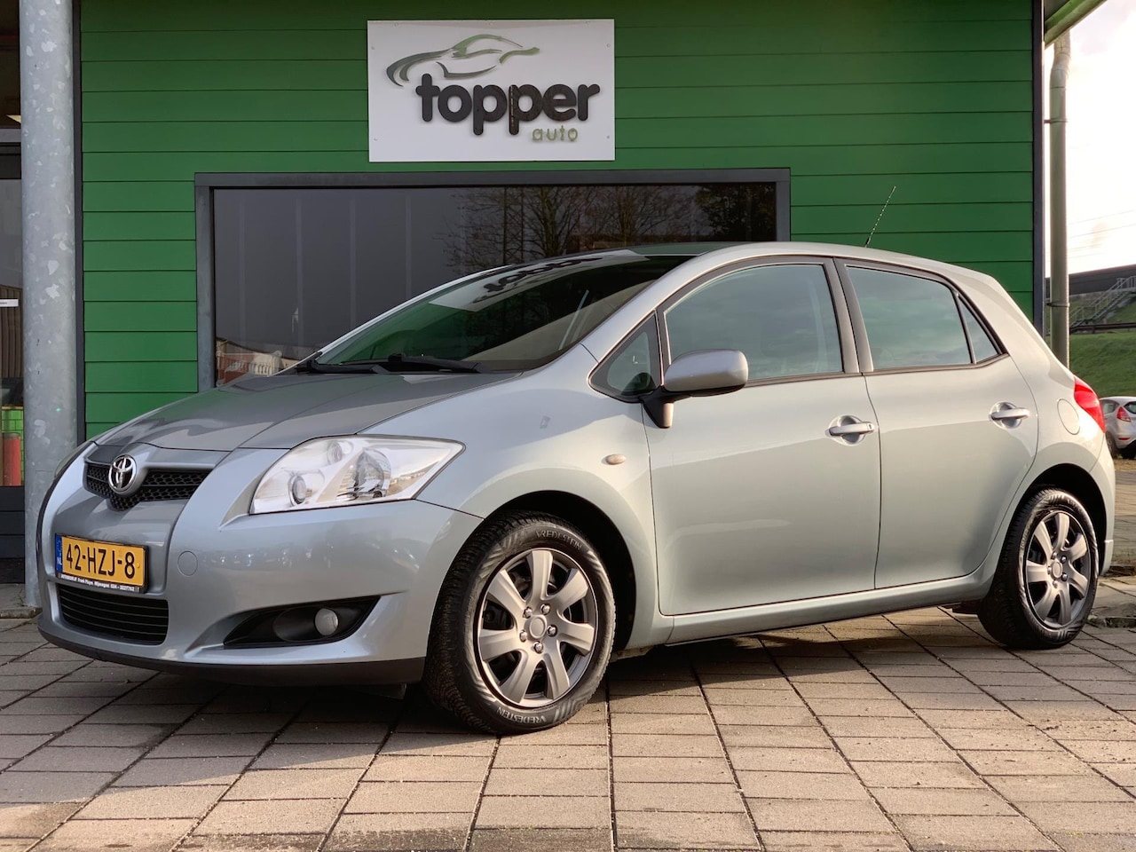 Toyota Auris - 1.3 Aspiration | Navigatie | Trekhaak | Airco | - AutoWereld.nl