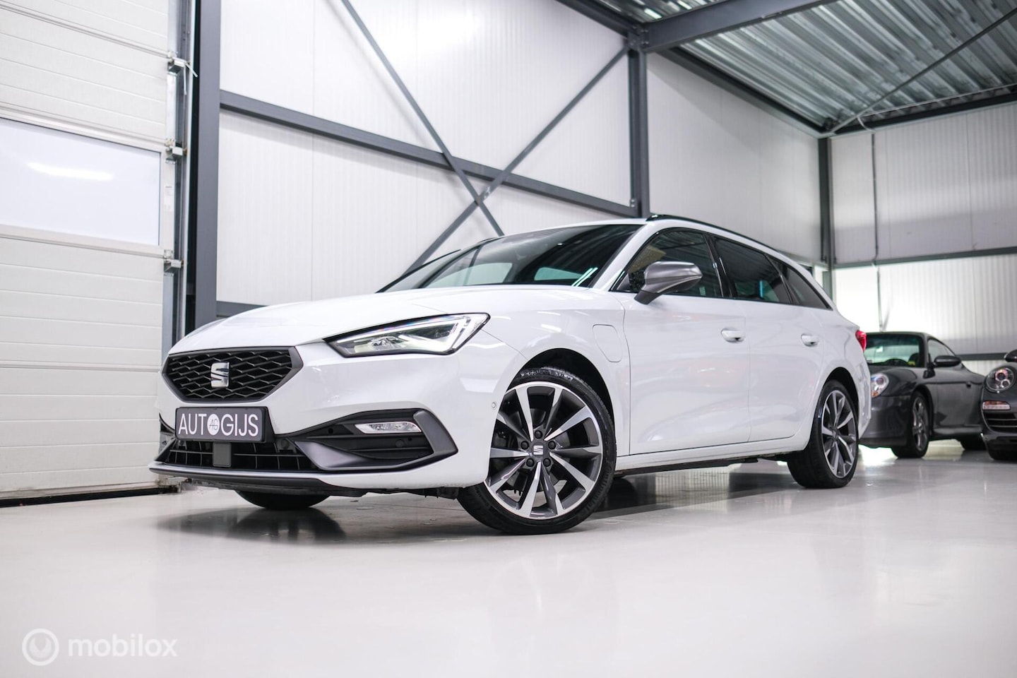 SEAT Leon Sportstourer - FR 1.4 TSI eHybrid | ACC | Stoel + stuur verwarming | Drivers Assistent Pack XL | LED | Ca - AutoWereld.nl